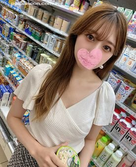 【乱交/顔晒し/４作品合計120分】秘密を守れない口軽キャバ嬢にお仕置き連続中出し。 白い身体に濃厚精子をぶっかけてきた。