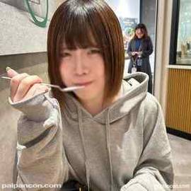 神乳神スタイルの事務ちゃん。超敏感Fカップで潮吹きまくりでベッド水没。。