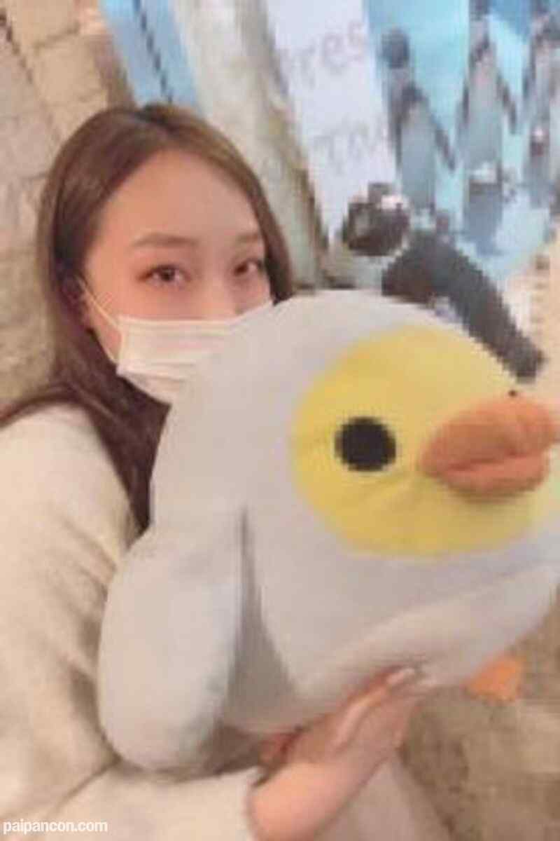 FC2-PPV-1543115 - 個数限定【無】素朴な女子大生をセフレにしました。ゴム外して生ハメ顔射連続射精(46分)