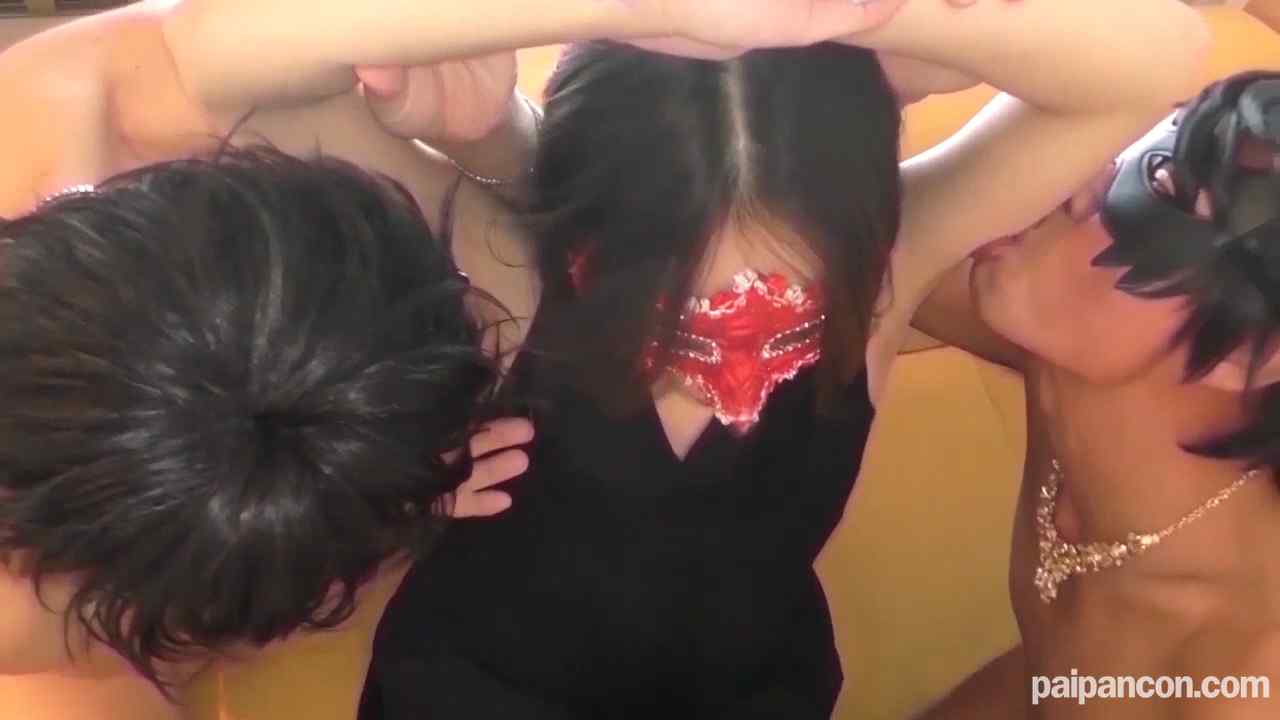 FC2-PPV-2244678 - 【個人撮影・乱交・中出し】疼き続ける体は他人棒挿入を家よりも優先させてしまう華奢な奥様　そして、遂に膣奥へ出された精液