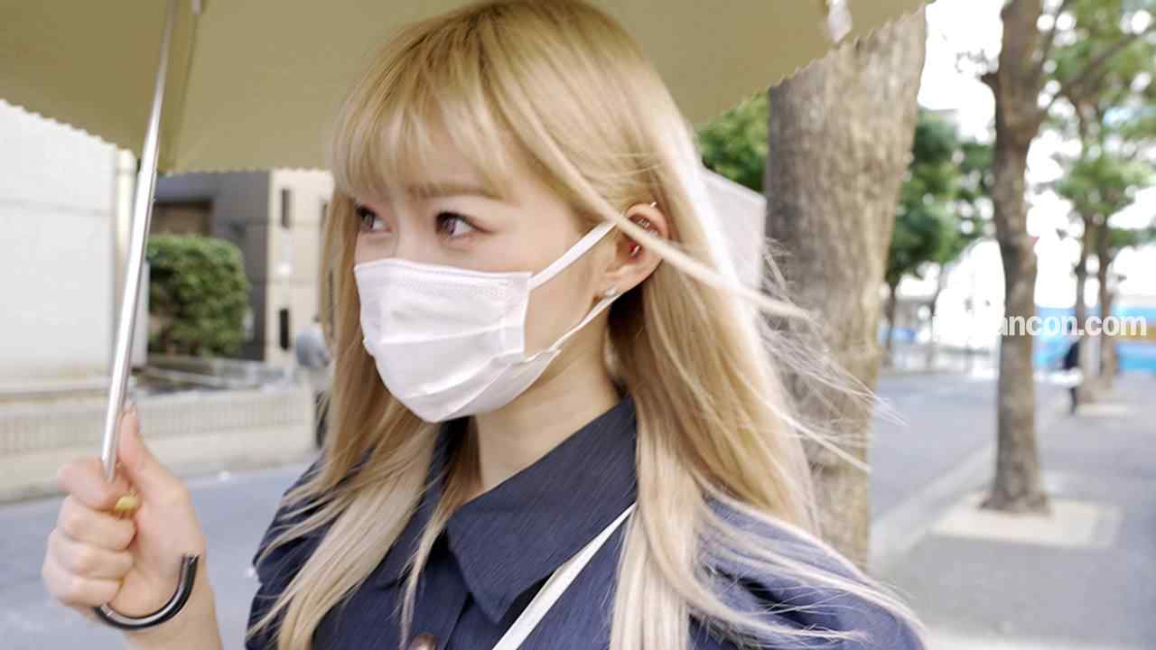 FC2-PPV-2308434 - 【FC2発撮り】顔出し！素人女子大生【限定】金髪大天使２年生 RENちゃん　韓国アイドル大好き美**20才　真っ白な肌にピンクの美乳が神！乳首舐めながら膣奥突かれて痙攣アクメ☆ thumbnail_0.jpg