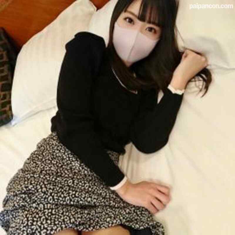 FC2-PPV-2942945 - えりかちゃんの結合部接写アングルで中出しに挑戦！射精時のえりかちゃんの顔と反応は必見！中出しエッチ２回戦も収録のお得な新作セット！ cover.jpg