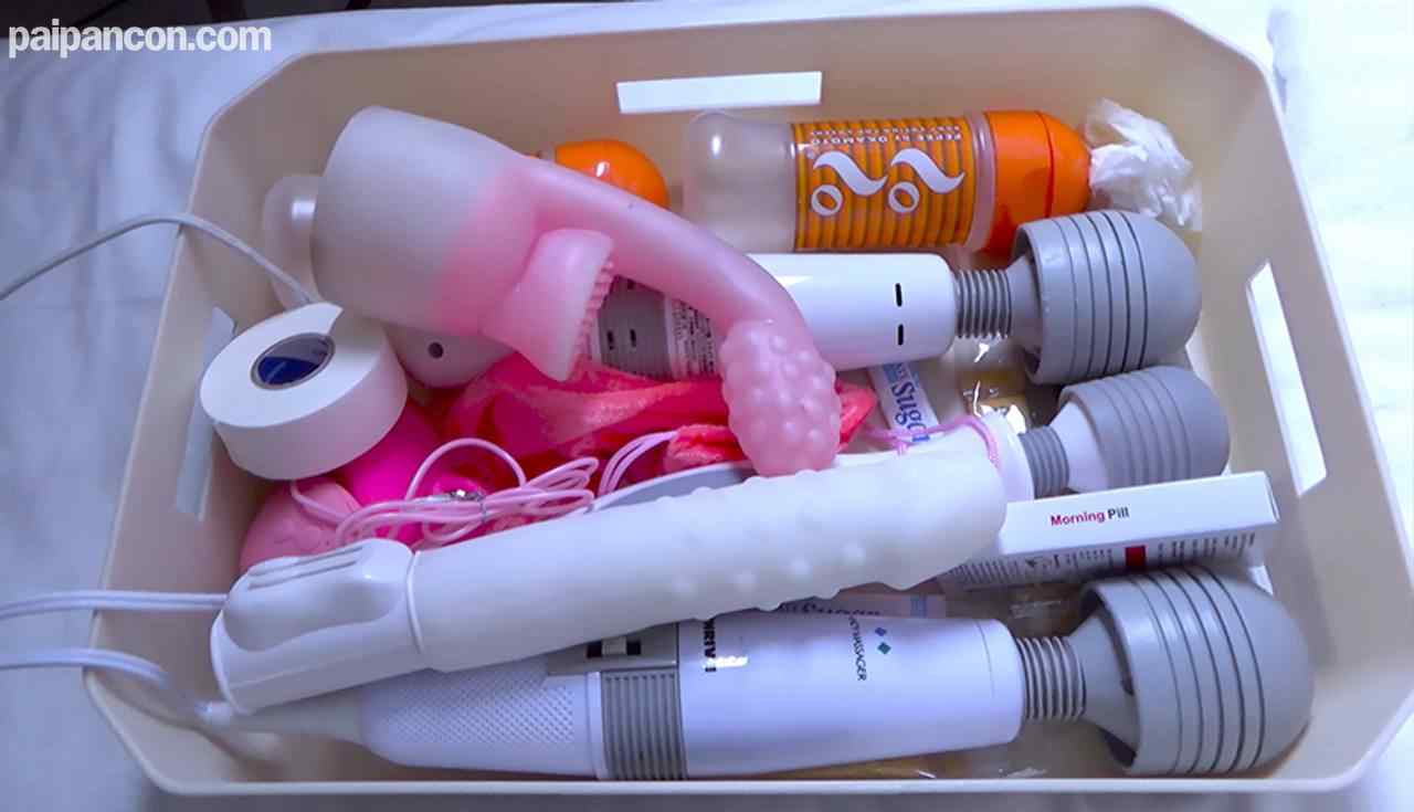 FC2-PPV-2961763 - 【膀胱決壊】【極鬼イカせ】ピンクに紅潮する肌、いやらしく充*するオ〇ンコ、あふれ出すドエム潮、この女は男の玩具になる為に産まれて来たのだと確信 thumbnail_2.jpg