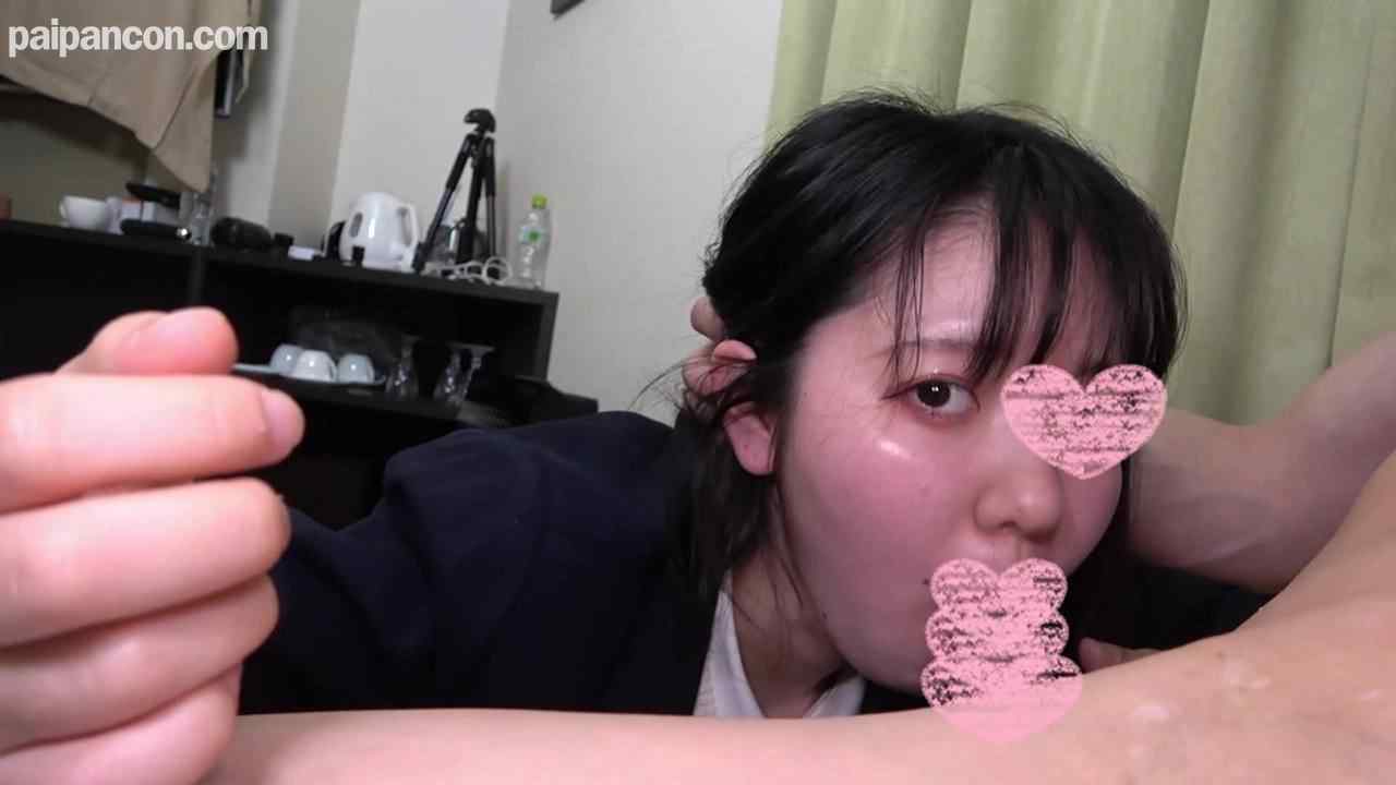 FC2-PPV-2972795 - 合計３作品！怒涛の２００分！！ Ｒ４卒業生の色白スレンダー美**は剛毛未処理マンコで感度良好。電マ＆手マンで豪快****。