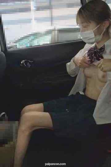 FC2-PPV-3052643 - 県立普通科①訳ありの幼すぎる華奢な女の子・車で脱がせた後…※特典で目モザなし cover.jpg