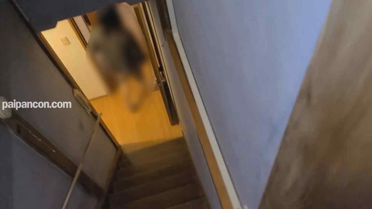 FC2-PPV-3183776 - 【個人】**友に見られながら・・・。最後は**友を。感じたしまった身体はどんな状況でも止められない。