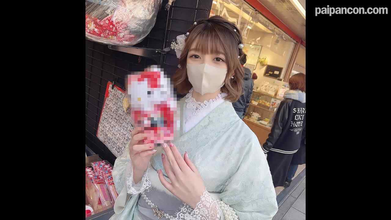 FC2-PPV-3215955 - 初顔出し撮影！！！僕が通っている青山の美人美容師に着物を着せて河川敷で野外フェラ＆口内射精！！彼女の美貌とあまりの気持ち良さに興奮冷めず2回連続生中出し！！