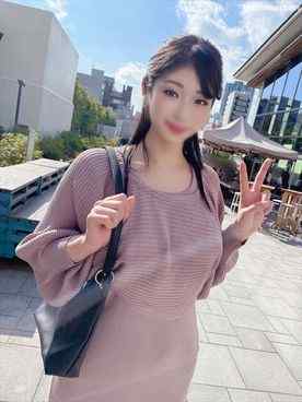 FC2-PPV-3301954 - 【即イキ敏感クリトリス♡】170cm越え長身ドMビッチ23歳 猛烈クンニマシーンで失神痙攣＆追いクンニで昇天アクメ地獄!!脳バグ状態で鬼パコガンギマリ中出し調教♡【脚ガックガク!!】 cover.jpg