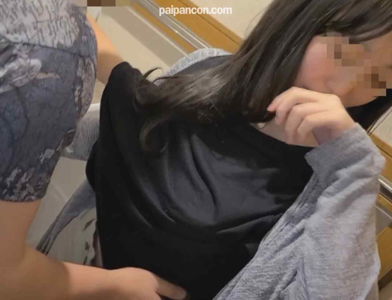 FC2-PPV-3510075 - 【個人】Hカップ巨乳の奥さんは、寝付けないおこさんに延滞の罰を見られてしまうが、止めたら先がないことを悟り、身体を差出し、膣内に兄弟となるであろう遺伝子を注ぎ込まれる。