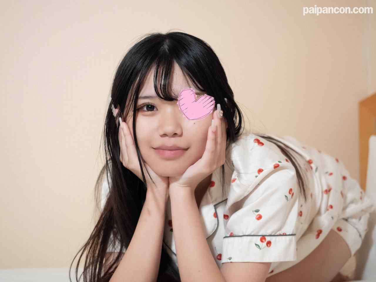 FC2-PPV-4242544 - 【パジャマ★モナシ】パジャマdeおじゃま♥スレンダー体型P★活19歳JDゆうさん♥小さなお口で奥までフェラ♥自分の彼女とパジャマSEXしてる感覚でたのしませてもらいました♥ thumbnail_0.jpg