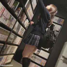 FC2-PPV-4295391 - 無視され続けていた、芋で剛毛な初心者を呼び出すことに成功し２度目の中出し。今回は怒られなかったぜ cover.jpg