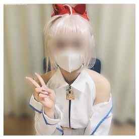 FC2-PPV-4317941 - ※3/4まで限定【初々しいHcup素人レイヤー】はじめての3P×2回戦！あ〇ぎり高〇大代〇白、白おぱんつ＆黒おぱんつでパイズリ中出し計4発射 cover.jpg