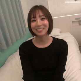 FC2-PPV-4507904 - 4日まで1290pt!!!　※初撮り　美人可愛いを兼ね備える学生　販売の為「買ってもらえるんですか？...」顧客の口車にまんまとダマされて、太チンポのいけにえ cover.jpg