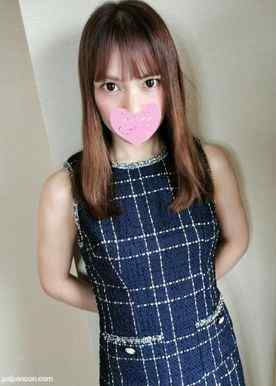 FC2-PPV-4521218 - 【無修正】孕ましぴえん① 誰とでもセックスしてくれる天使ちゃん。「トー横ぴぇん vs 生ハメ中出し無双おやじ」/ えみり(25才) cover.jpg