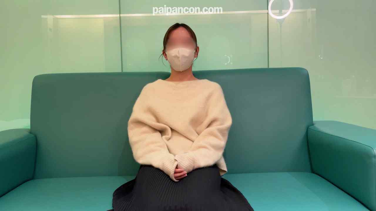 FC2-PPV-4595364 - 垢抜けた美人教諭23歳。毛の整った美マンをイカセまくり完オチさせ生チンポの快楽によがって悦ぶ→大量中出し thumbnail_0.jpg