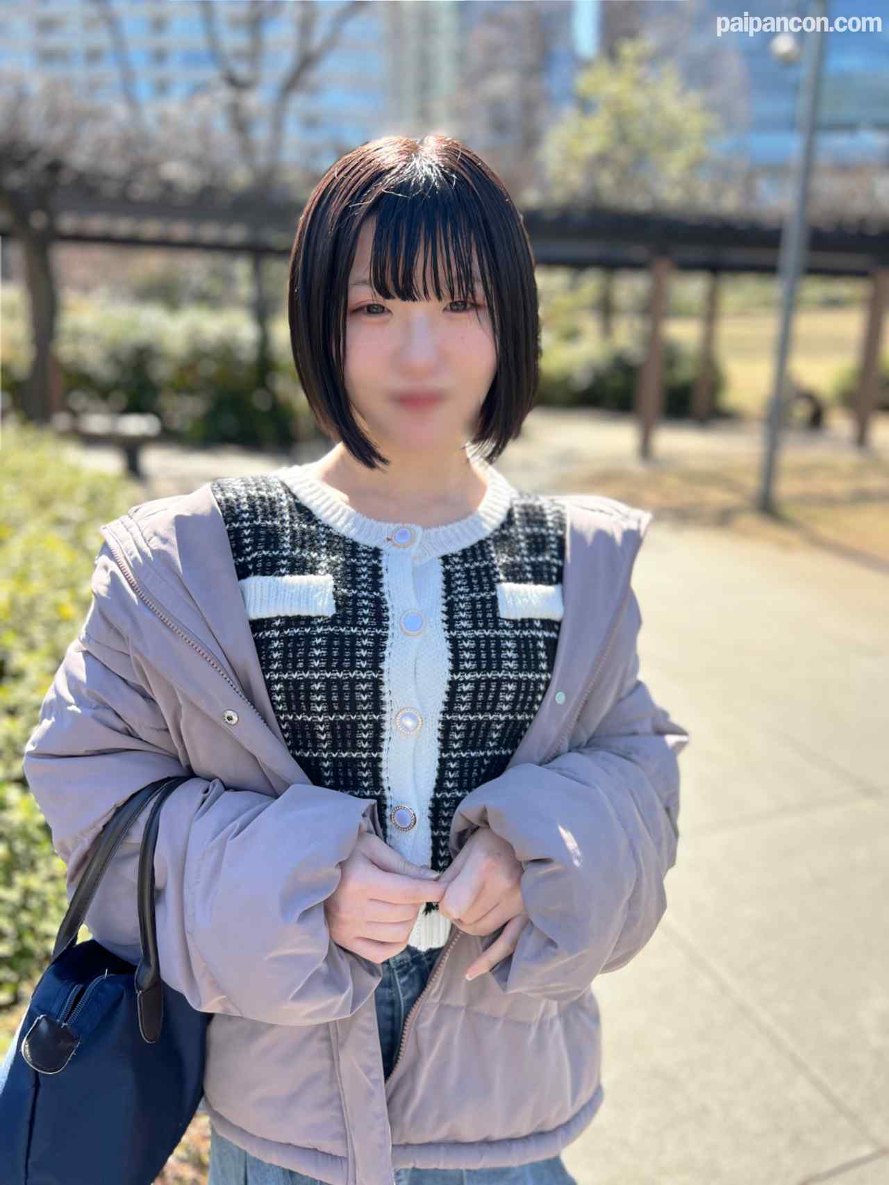 FC2-PPV-4649344 - 4日まで1090pt\!!　初撮り※21歳色白Fカップ美乳JD　笑顔純粋でか尻「イクイク!!!」敏感ムスメ絶頂痙攣 中出 thumbnail_3.jpg