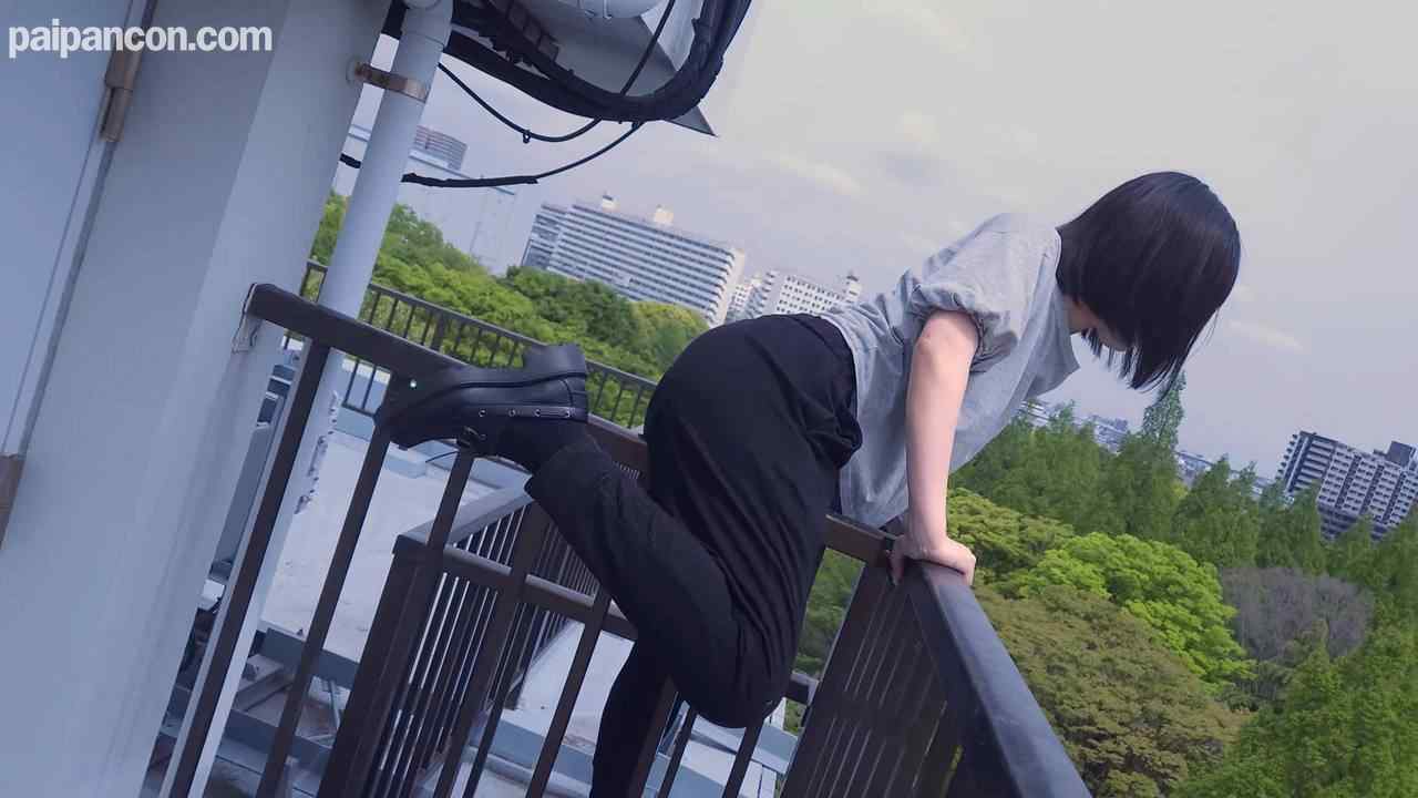 FC2-PPV-4676435 - 【個撮+屋外】ふわふわ系メンヘラ、校舎屋上フェラチオサポート3万円【4K画質】 thumbnail_1.jpg