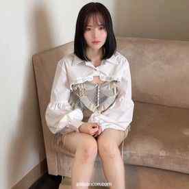 FC2-PPV-4684966 - 【本人デビュー作品】アナウンサー界から”本物”衝撃出演　”2023年退職 Gカップ美人アナウンサー”素顔完全公開で挑む80分超え生中出し撮影。※売り切れ次第終了