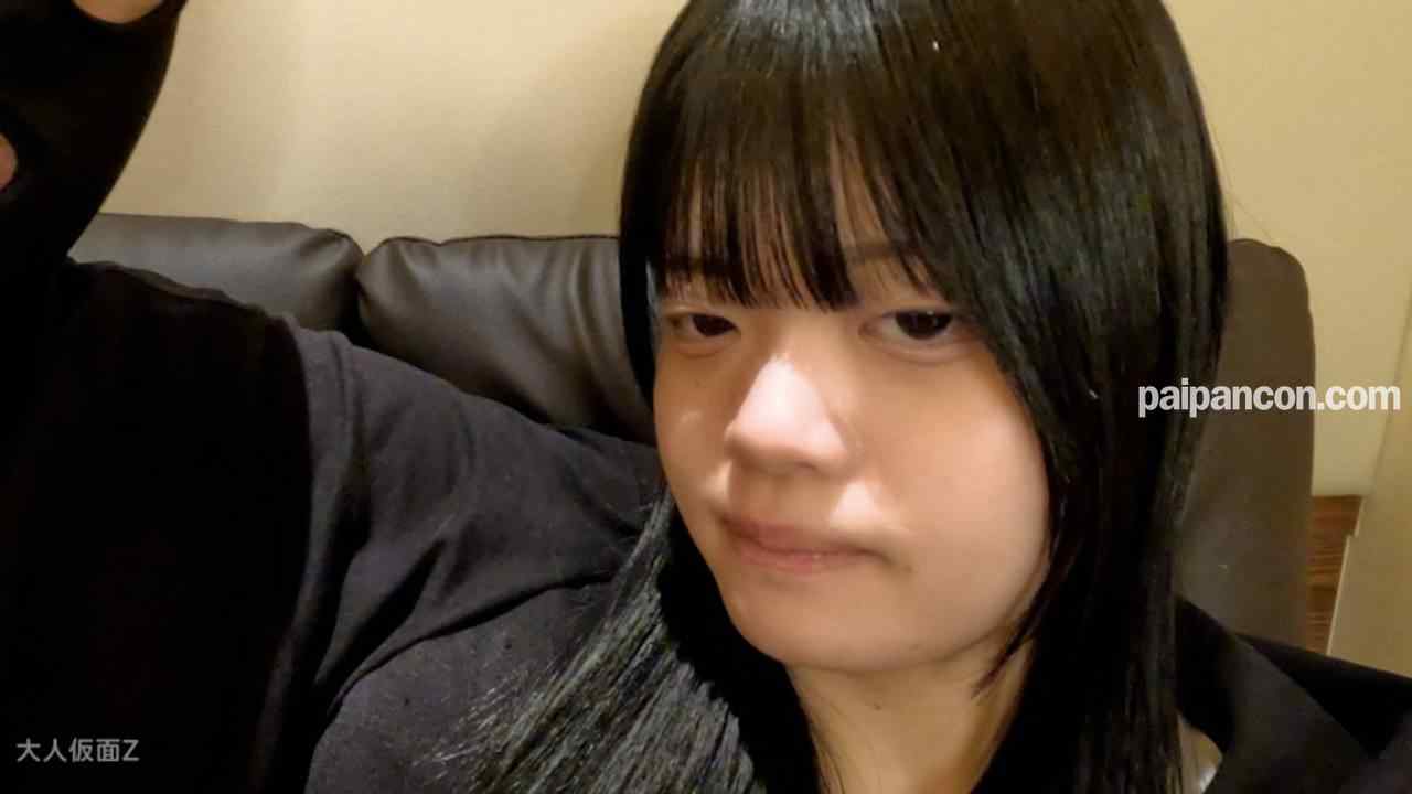 FC2-PPV-4698290 - 【素人初撮り】まなみ(18)158cm45kgCカップのスレンダーちっぱい。かわいいのになぜか撮影に応じてくれました。結局中出し、イラマ、おもちゃ責め、アナル貫通ATMをしました。 thumbnail_5.jpg