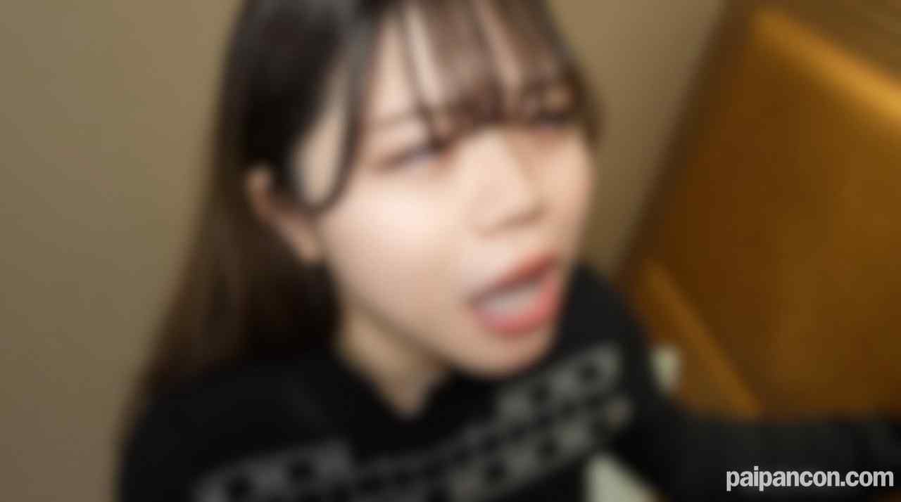 FC2-PPV-4705802 - 3日間！半額！！【初撮り】【口内.膣内2射精】桃色G乳に桃色陰部。絹のように滑らかな身体の女良が迷い込んだ快楽の迷宮。。極太ロングチンポで膣奥を刺激、初体験の『禁断の領域』で壊れた様にイキまくる。。 thumbnail_4.jpg