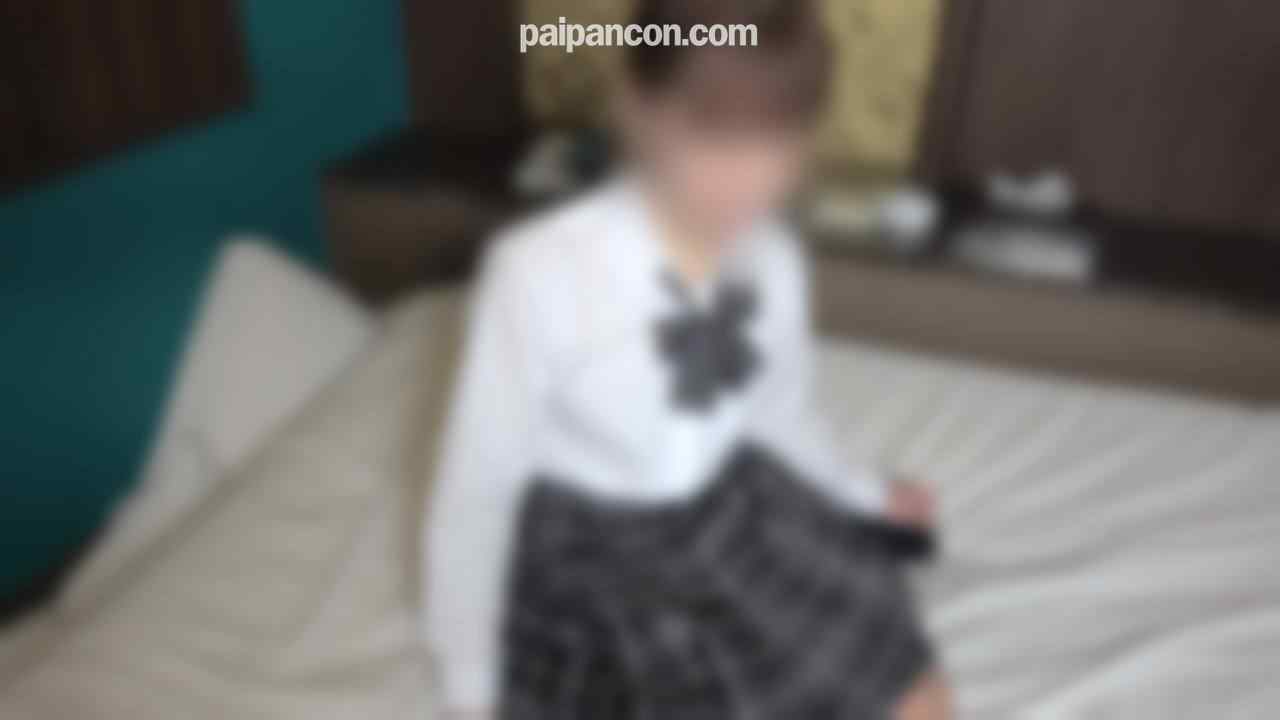 FC2-PPV-4747107 - 【個人撮影/素人撮影/ハメ撮り】リアル大〇生がエッチなハメ撮りに初挑戦。初々しい反応が男心をくすぐります。ピンク色のパイパンマ〇コに大量中出し２連発 thumbnail_0.jpg