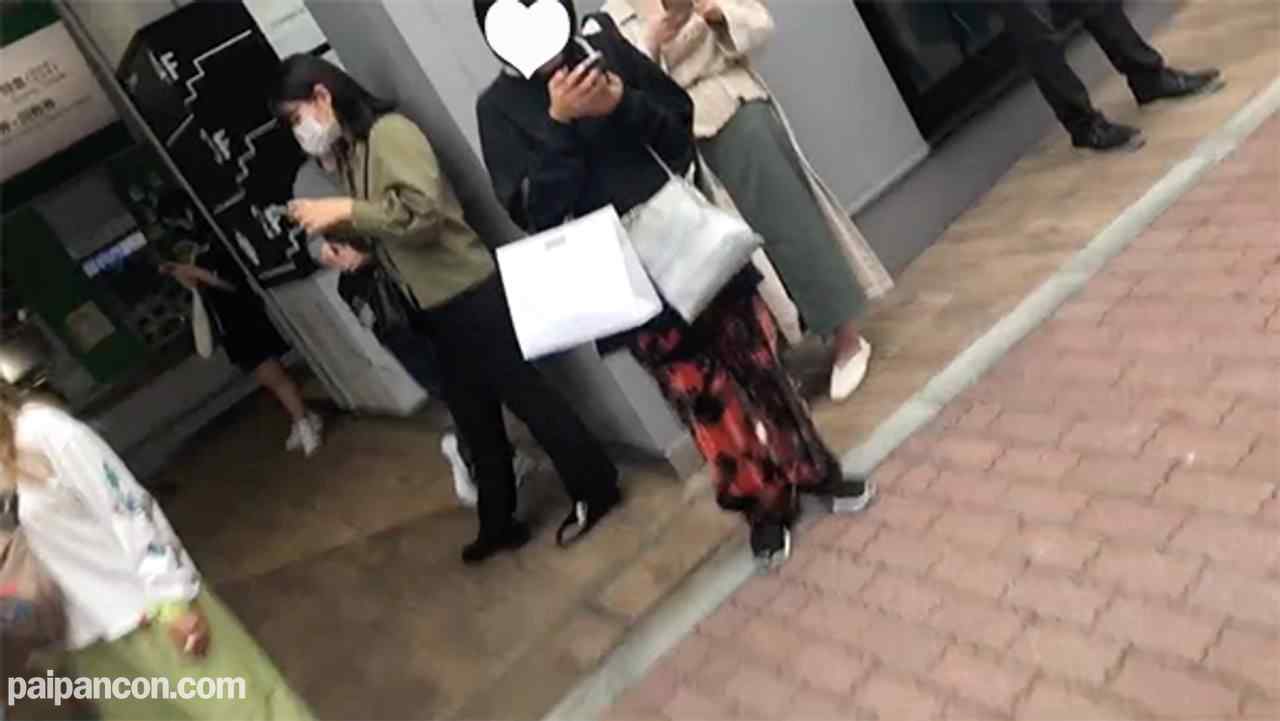 FC2-PPV-4779150 - 【先着30名500円オフ】さゆり19歳・顔射_1。クール系なのに笑顔が可愛すぎる小松菜奈系の黒髪ちゃんが「おと●さん、顔射されるところ見ててね」とカメラ目線顔射される一部始終（046） thumbnail_0.jpg