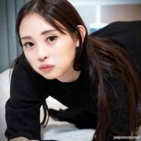 FC2-PPV-4779802 - 14まで990pt【美尻&amp;高身長】清楚系の女の子なのに愛液垂れ流しのエロマンコ！敏感クリを責めまくって膣奥に中出しSEX！！ cover.jpg