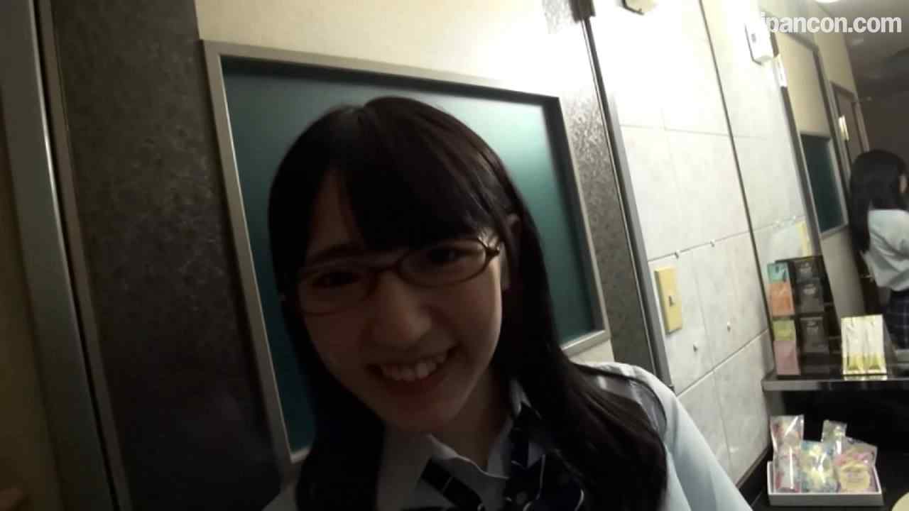 FC2-PPV-4797355 - 【あみﾁｬﾝ / 個撮】ま●ゆ似の優等生は超興奮して中出ししてもOKしちゃう天使だったっス！ thumbnail_0.jpg