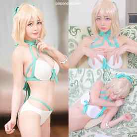 FC2-PPV-4839263 - 『本物コスプレイヤー/個撮』Fate/Grand Orderの沖田総司が幕末から、ここに見参❣マンスジくっきり肉厚パイパンまんこ♡敏感クリトリスに電マ直撃＆後背位で痙攣イキしちゃう無敵級ハメ撮り映像♡ cover.jpg