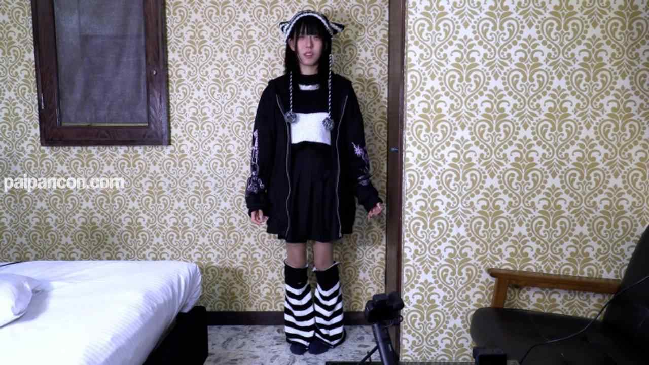 FC2-PPV-4852010 - 【素人初撮り】しお(20)153cm36kgのスレンダーコスプレイヤーの初撮影。中出ししてアナル貫通ATM。長時間のデンマ責めで連続イキして涎を垂らしながらガクガク震える thumbnail_1.jpg